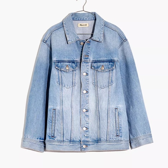 Madewell The Oversized Trucker Jean Jacket in Whitmore Wash